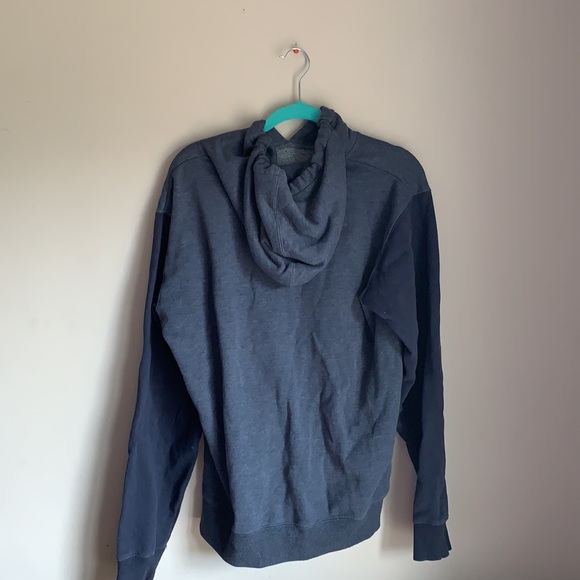 Men’s billabong sweater - Picture 2 of 2